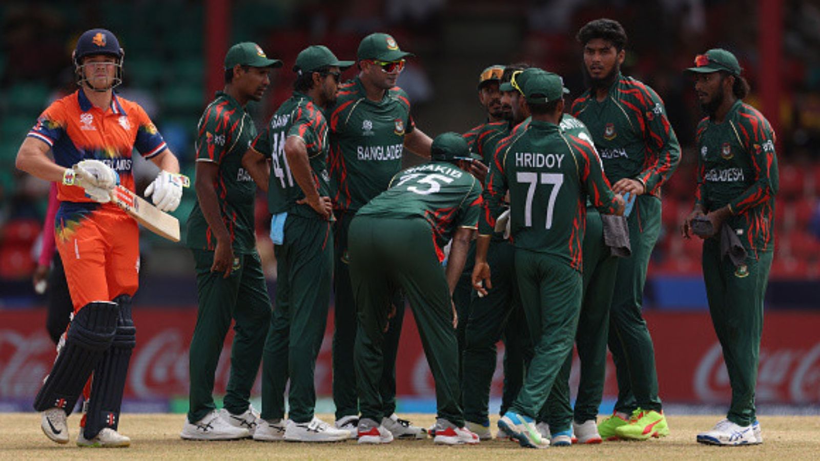 BAN vs NED : शाकिब के धमाके और रिशाद की फिरकी से नीदरलैंड्स हई ढेर, बांग्लादेश की जीत से श्रीलंका टी20 वर्ल्ड कप से बाहर BAN vs NED : शाकिब के धमाके और रिशाद की फिरकी से नीदरलैंड्स हई ढेर, बांग्लादेश की जीत से श्रीलंका टी20 वर्ल्ड कप से बाहर