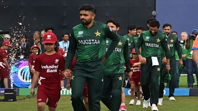 T20 World Cup 2024: पाकिस्तान आज रात 10 बजे हो जाएगा बाहर? जानिए बाबर आजम एंड कंपनी के लिए कौन लेकर आ रहा कयामत बाबर आजम की टीम पर वर्ल्ड कप से बाहर होने का खतरा