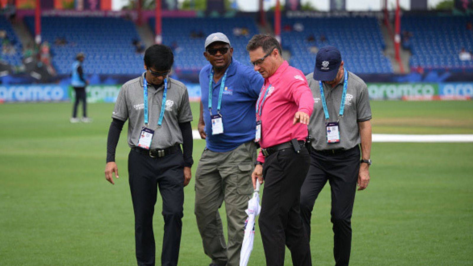 USA vs IRE : अमेरिका और आयरलैंड के बीच 5-5 ओवर का हो सकता है मैच, जानिए पाकिस्तान की उम्मीदों के लिए क्या है कटऑफ टाइम ? USA vs IRE : अमेरिका और आयरलैंड के बीच 5-5 ओवर का हो सकता है मैच, जानिए पाकिस्तान की उम्मीदों के लिए क्या है कटऑफ टाइम ?