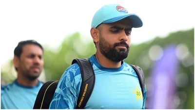 T20 WC 2024: कप्तानी में लगा बाबर आजम पर सबसे बड़ा दाग! 5 कप्तानों में सबसे खराब, इतना बुरा किसी ने नहीं किया प्रैक्टिस करने के बाद मैदान से बाहर जाते बाबर आजम