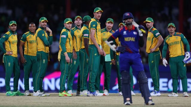 T20 WC 2024 में 2 बार उलटफेर से बची साउथ अफ्रीका, नेपाल के खिलाफ 1 रन की जीत में बनाए कई रिकॉर्ड साउथ अफ्रीका ने नेपाल को हराया