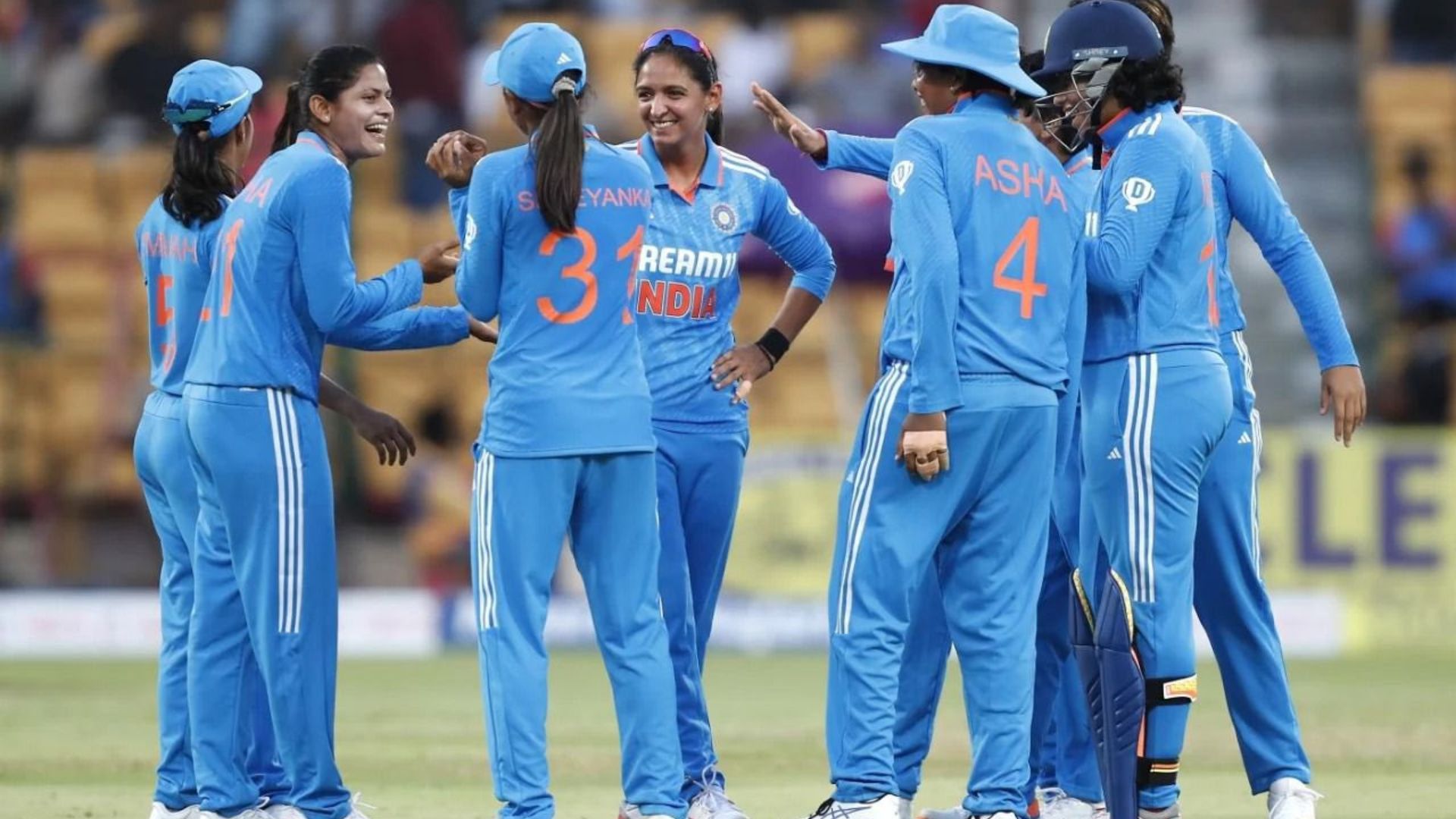 IND W vs SA W: आरसीबी गर्ल्स मांधना-सोभना के दम पर भारत की दूसरी सबसे बड़ी जीत, साउथ अफ्रीका को 143 रन से धूल चटाई