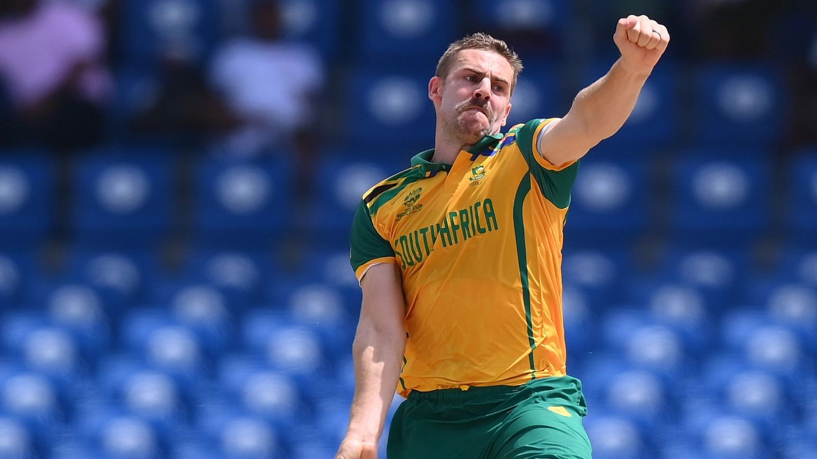 एनरिक नॉर्किया के आगे इंग्लिश बॉलर का ऑल टाइम T20 World Cup रिकॉर्ड ध्वस्त, साउथ अफ्रीकी दिग्गज डेल स्टेन भी छूटे पीछे एनरिक नॉर्किया के आगे इंग्लिश बॉलर का ऑल टाइम T20 World Cup रिकॉर्ड ध्वस्त, साउथ अफ्रीकी दिग्गज डेल स्टेन भी छूटे पीछे