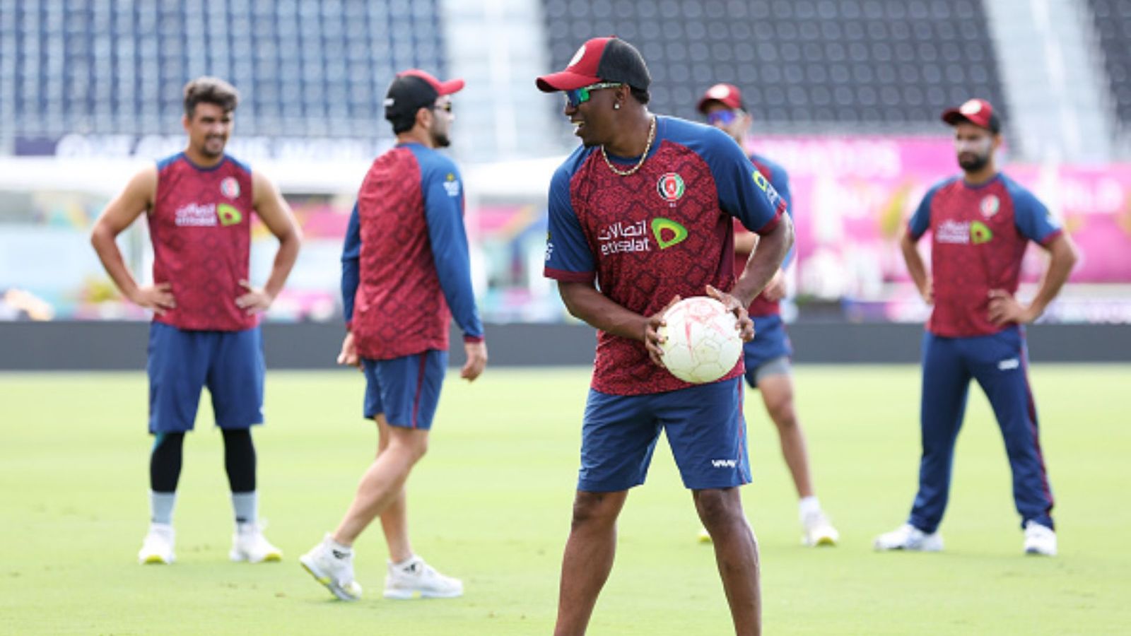 T20WC 2024: जिस कोच की बदौलत अफगानिस्तान ने ऑस्ट्रेलिया को पीटा, उसे अमेरिका ने लेने से कर था दिया इनकार, ये है पूरा मामला T20WC 2024: जिस कोच की बदौलत अफगानिस्तान ने ऑस्ट्रेलिया को पीटा, उसे अमेरिका ने लेने से कर था दिया इनकार, ये है पूरा मामला