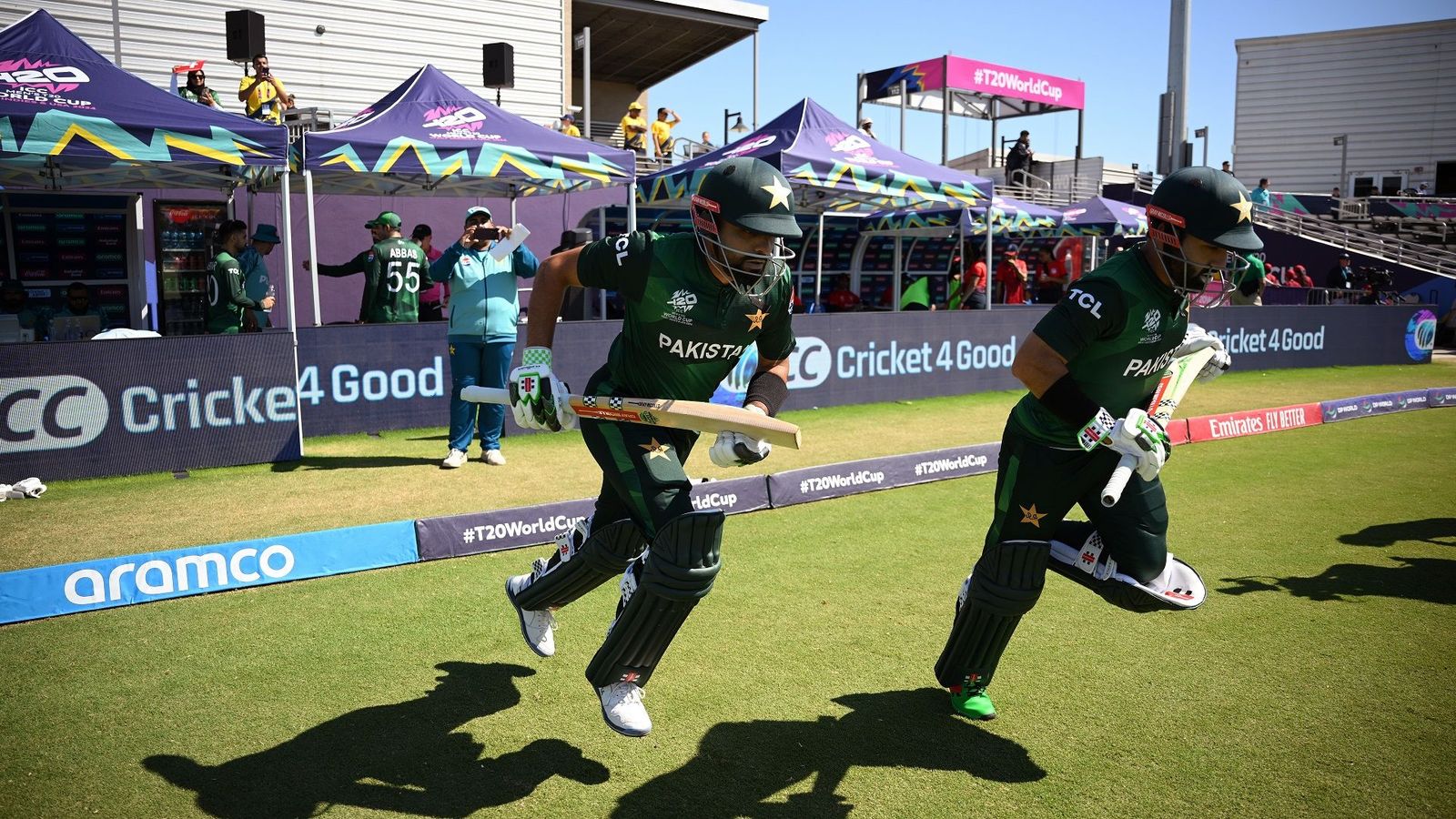 T20 World Cup 2024 में बुरी तरह फ्लॉप रहे मोहम्मद रिजवान ने पाकिस्तान पहुंचते ही मचाई तबाही, 15 चौके और 2 छक्के के दम पर खेली तूफानी पारी T20 World Cup 2024 में बुरी तरह फ्लॉप रहे मोहम्मद रिजवान ने पाकिस्तान पहुंचते ही मचाई तबाही, 15 चौके और 2 छक्के के दम पर खेली तूफानी पारी