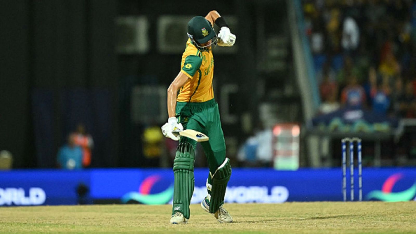 भारत से पहले साउथ अफ्रीका ने ऑस्ट्रेलिया को पछाड़ा, T20 World Cup में रचा इतिहास, ऐसा करने वाली पहली टीम बनी भारत से पहले साउथ अफ्रीका ने ऑस्ट्रेलिया को पछाड़ा, T20 World Cup में रचा इतिहास, ऐसा करने वाली पहली टीम बनी