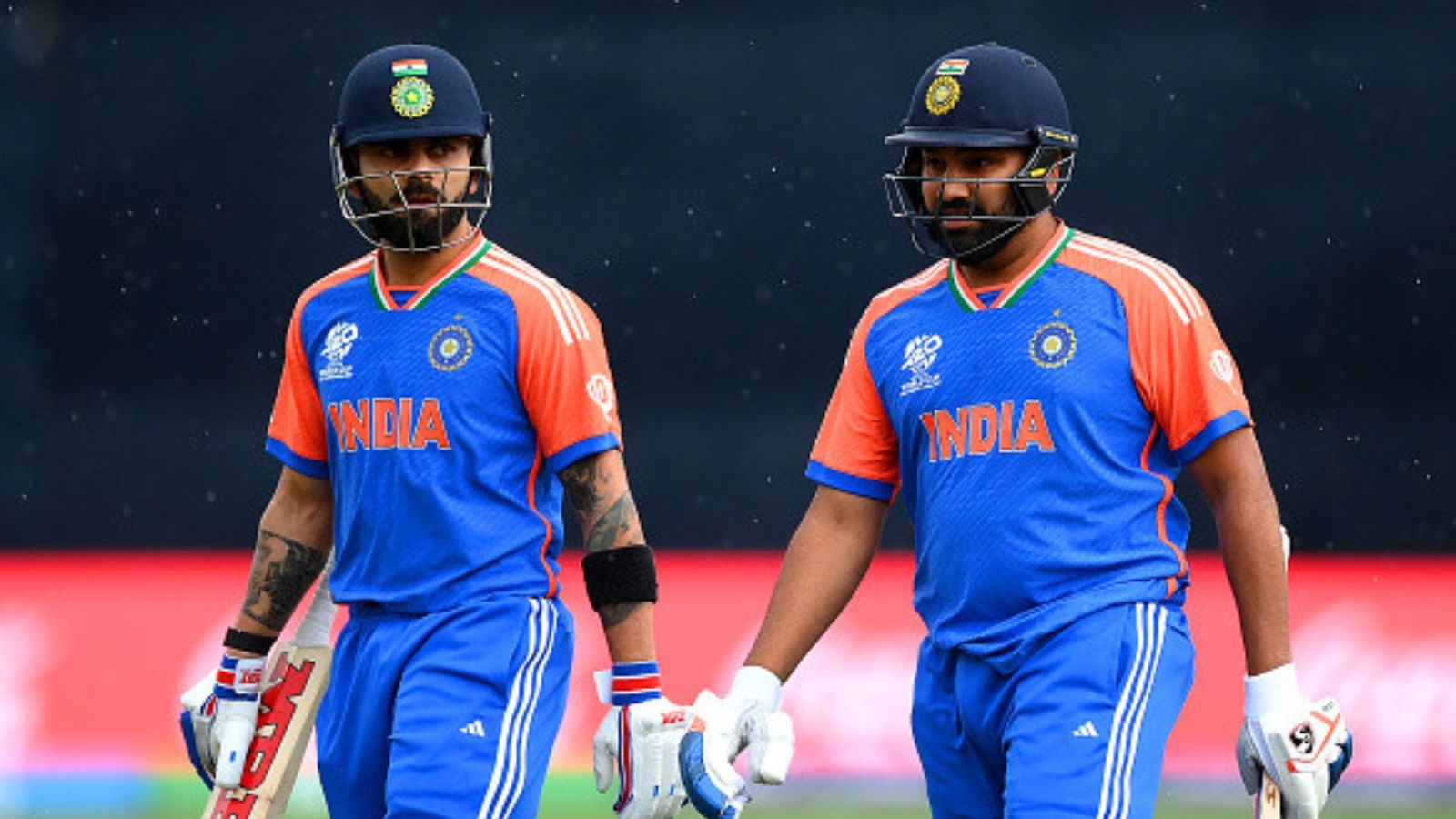 IND vs AUS : ऑस्ट्रेलिया के सामने अगर टीम इंडिया को मिलती है हार फिर भी कैसे सेमीफाइनल में बनाएगी जगह? जानिए पूरा गणित IND vs AUS : ऑस्ट्रेलिया के सामने अगर टीम इंडिया को मिलती है हार फिर भी कैसे सेमीफाइनल में बनाएगी जगह? जानिए पूरा गणित