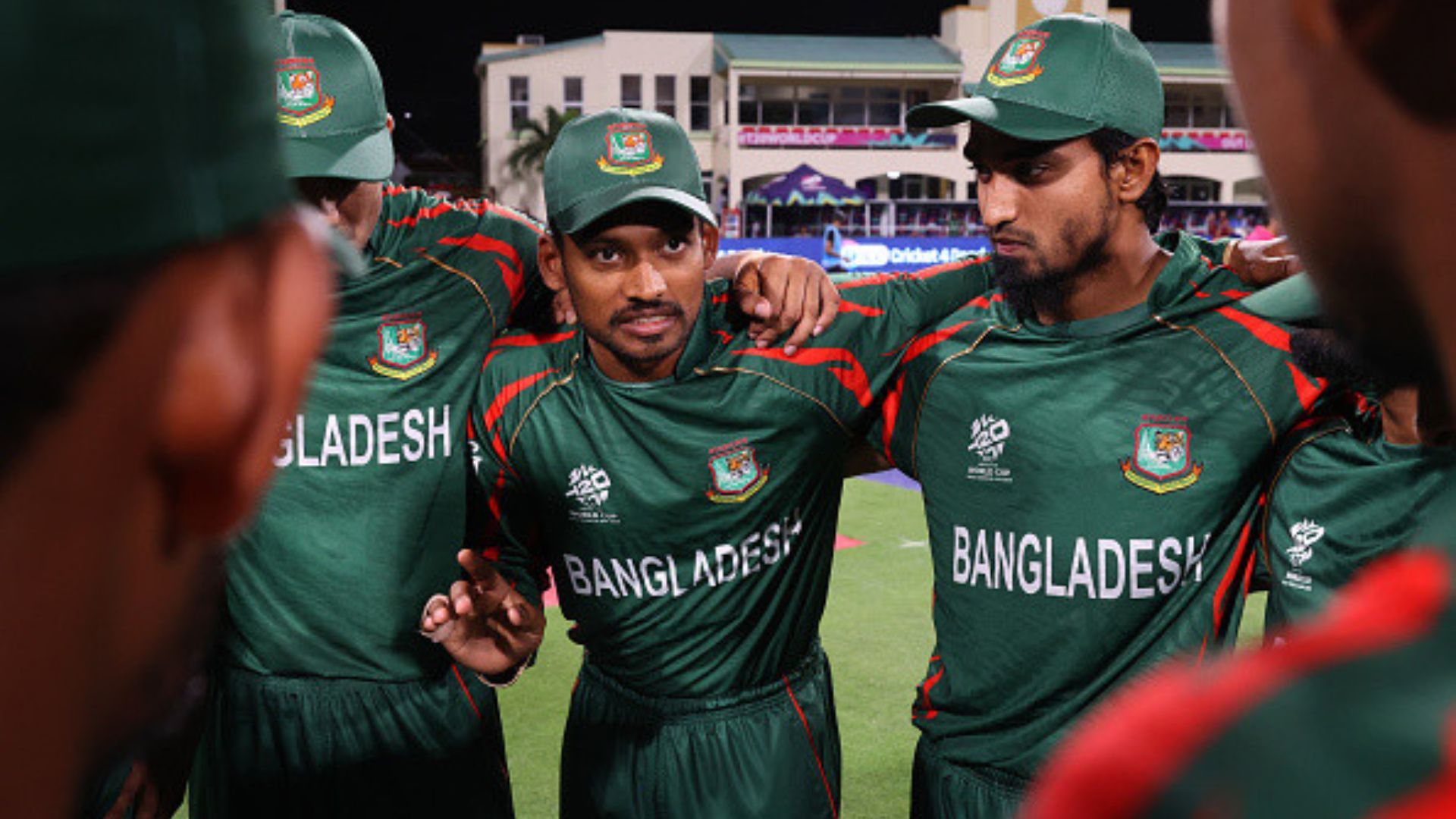 बांग्लादेशी कप्तान ने T20 World Cup में शर्मनाक खेल के लिए देशवासियों से मांगी माफी, बोले- बहुत दर्द...