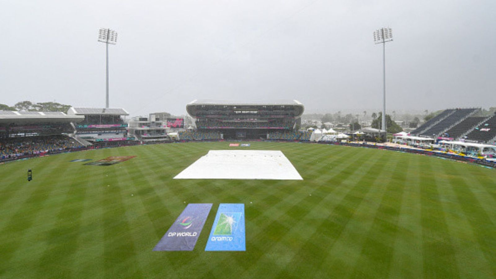 IND vs SA, Final : भारत-साउथ अफ्रीका मैच पर भयंकर संकट, बारबाडोस से आई बुरी खबर, जानिए बारिश के अलावा क्या है ये आफत? IND vs SA, Final : भारत-साउथ अफ्रीका मैच पर भयंकर संकट, बारबाडोस से आई बुरी खबर, जानिए बारिश के अलावा क्या है ये आफत?