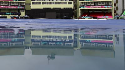 T20 World Cup 2024 Final: बारबाडोस में मैच से पहले भारी बारिश, क्या IND vs SA का खिताबी मुकाबला भी धुल जाएगा? जानें लेटेस्ट वेदर अपडेट भारत और साउथ अफ्रीका मैच में बारिश की आशंका