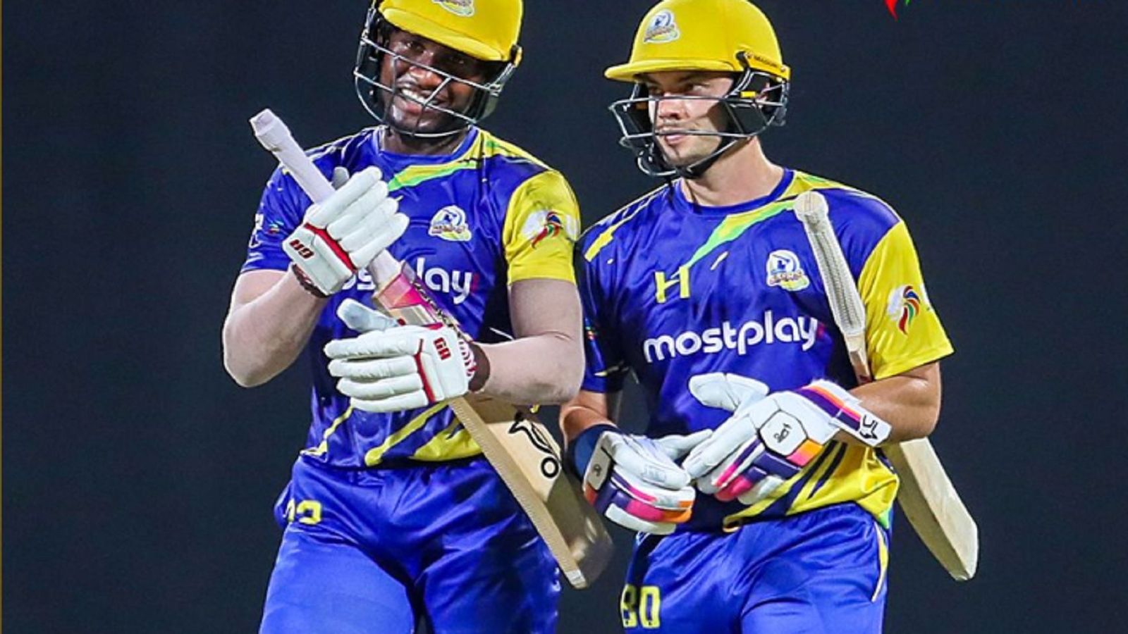 लंका प्रीमियर लीग के आगाज मैच में करिश्मा, 25 रन पर 4 विकेट गिरने के बाद जो हुआ उस पर यकीन करना मुश्किल है लंका प्रीमियर लीग के आगाज मैच में करिश्मा, 25 रन पर 4 विकेट गिरने के बाद जो हुआ उस पर यकीन करना मुश्किल है