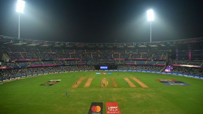 मुंबई को मिलने जा रहा है नया क्रिकेट स्टेडियम, 1 लाख लोग बैठकर देख सकेंगे मैच, वानखेड़े से होगी सिर्फ इतनी दूरी मुंबई के वानखेड़े स्टेडियम का व्यू