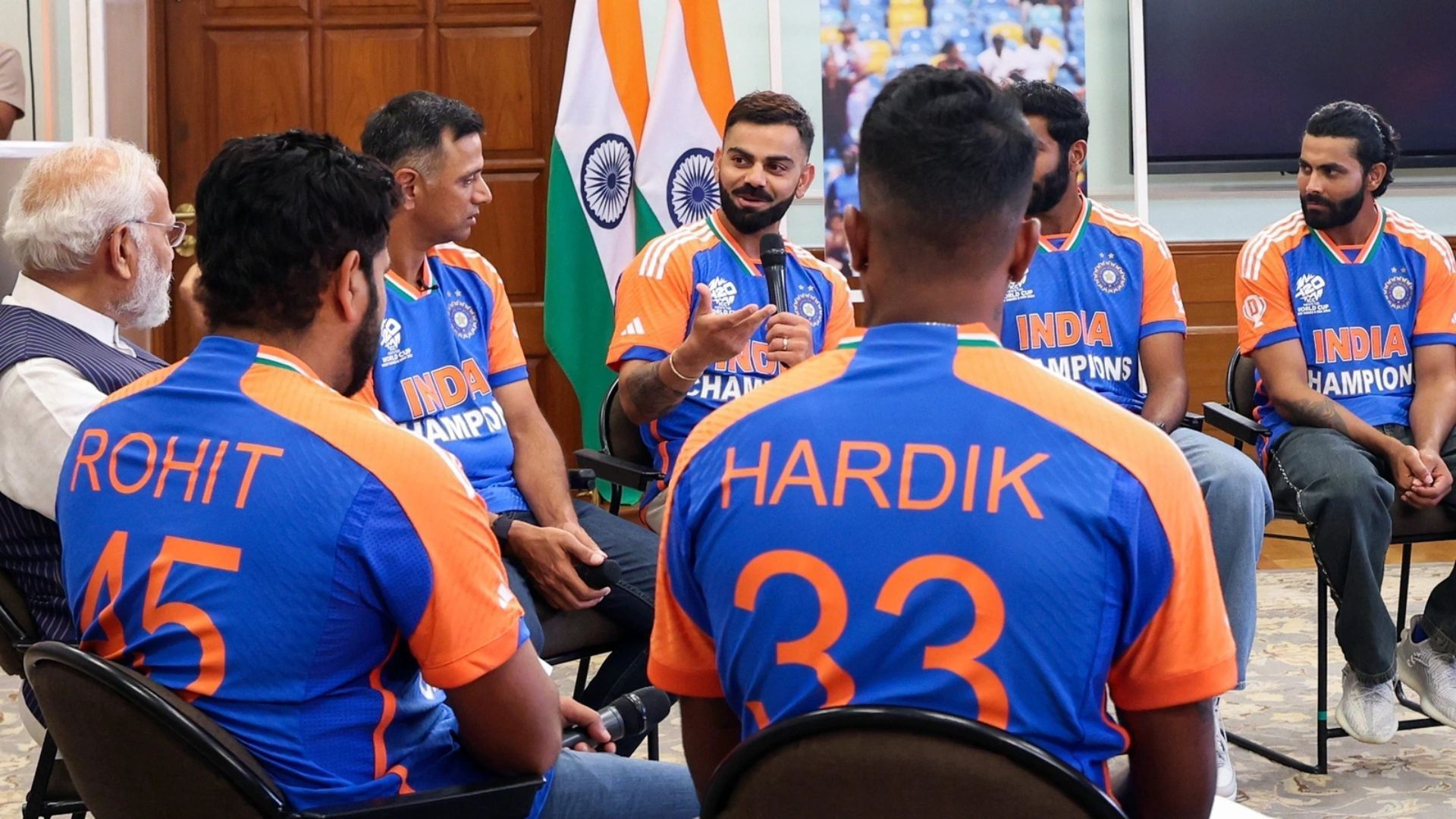 रोहित शर्मा-एमएस धोनी नहीं भारतीय दिग्गज की नजर में यह खिलाड़ी है टीम इंडिया का सबसे बड़ा रोल मॉडल, कहा- 'मैं सैल्यूट करता हूं'