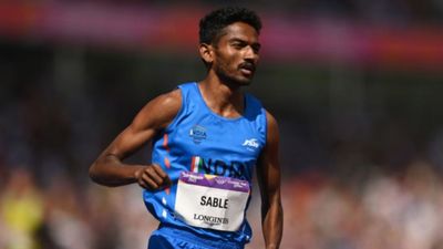 Paris Olympics से पहले इस भारतीय एथलीट ने चीनी-बर्गर से बनाई दूरी और 10वीं बार तोड़ डाला नेशनल रिकॉर्ड अविनाश साबले.