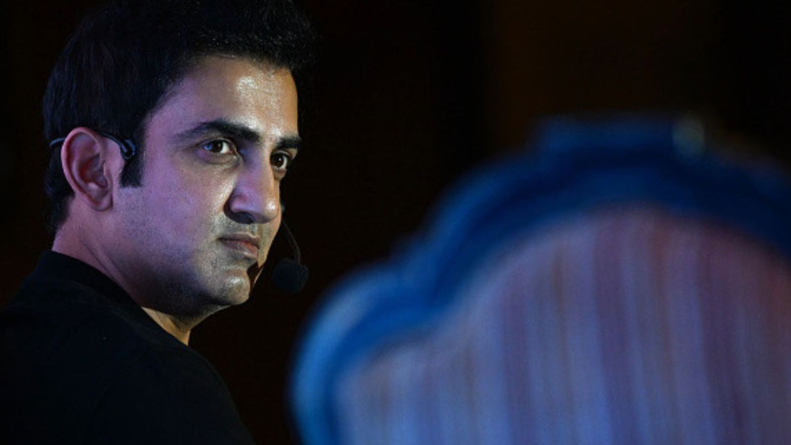 गौतम गंभीर को अमिताभ बच्चन के पिता की कविता ने बनाया कोच, जब सोच रहे थे राजनीति और क्रिकेट में से किसे चुनें तब... गौतम गंभीर को अमिताभ बच्चन के पिता की कविता ने बनाया कोच, जब सोच रहे थे राजनीति और क्रिकेट में से किसे चुनें तब...