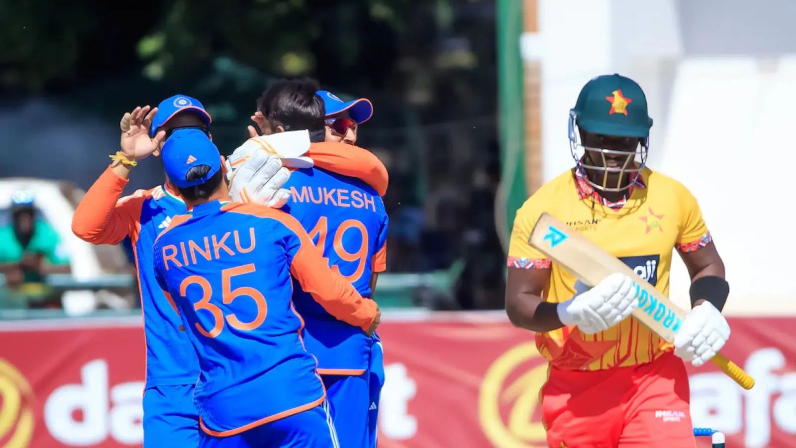 IND vs ZIM: टी20 क्रिकेट की नई रन मशीन बनी टीम इंडिया, 180+ का स्कोर अब बच्चों का खेल, खतरे में इंग्लिश खेमे का रिकॉर्ड IND vs ZIM: टी20 क्रिकेट की नई रन मशीन बनी टीम इंडिया, 180+ का स्कोर अब बच्चों का खेल, खतरे में इंग्लिश खेमे का रिकॉर्ड