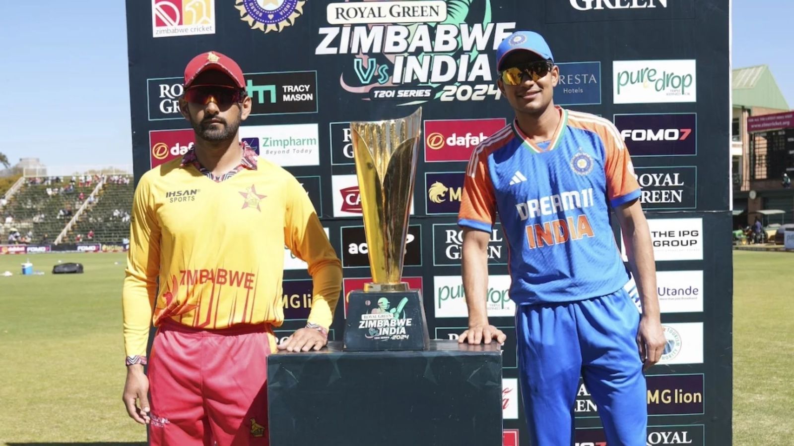 IND vs ZIM: चौथे टी20 मैच में 17 रन बनाते ही इतिहास रचेंगे कप्तान, किसी भी बल्लेबाज ने नहीं हासिल किया ऐसा मुकाम IND vs ZIM: चौथे टी20 मैच में 17 रन बनाते ही इतिहास रचेंगे कप्तान, किसी भी बल्लेबाज ने नहीं हासिल किया ऐसा मुकाम