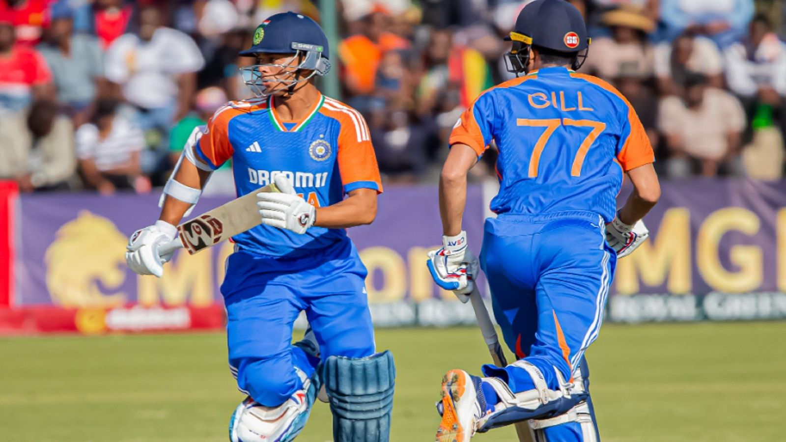 यशस्वी जायसवाल और शुभमन गिल के नाम कमाल का रिकॉर्ड दर्ज, ऐसा करने वाली इतिहास की पहली भारतीय जोड़ी बनी यशस्वी जायसवाल और शुभमन गिल के नाम कमाल का रिकॉर्ड दर्ज, ऐसा करने वाली इतिहास की पहली भारतीय जोड़ी बनी