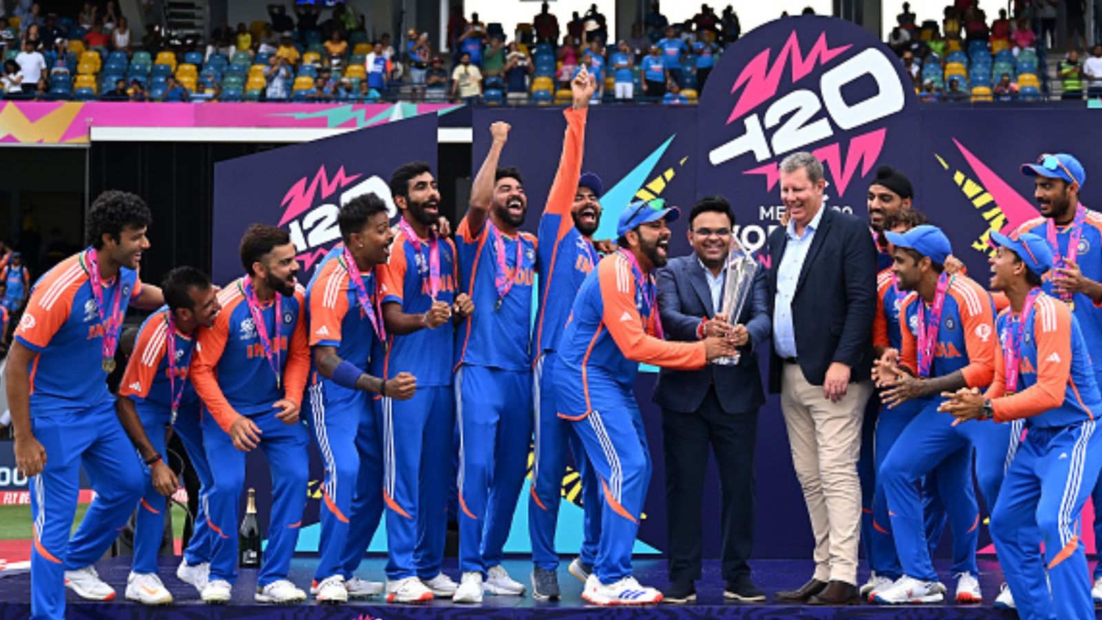 बड़ी खबर : टीम इंडिया के दिग्गज का वनडे करियर भी खत्म? श्रीलंका दौरे के लिए नहीं चुनकर सेलेक्टर्स ने दिया जोर का झटका बड़ी खबर : टीम इंडिया के दिग्गज का वनडे करियर भी खत्म? श्रीलंका दौरे के लिए नहीं चुनकर सेलेक्टर्स ने दिया जोर का झटका