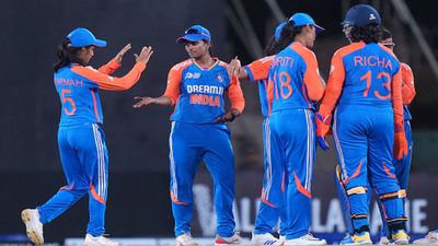 बड़ी खबर: टीम इंडिया को करारा झटका, पाकिस्तान के खिलाफ कहर बरपाने वाली स्टार स्पिनर Asia Cup 2024 से बाहर, अनकैप्ड खिलाड़ी ने किया रिप्लेस टीम इंडिया को बड़ा झटका