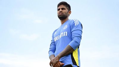 सूर्यकुमार यादव की कप्तानी को 24 साल के इस युवा बल्लेबाज से खतरा, पूर्व दिग्गज ऑलराउंडर ने कहा- 'वह एक शॉर्ट-टर्म विकल्प' सूर्यकुमार यादव टीम इंडिया के टी20 कप्तान