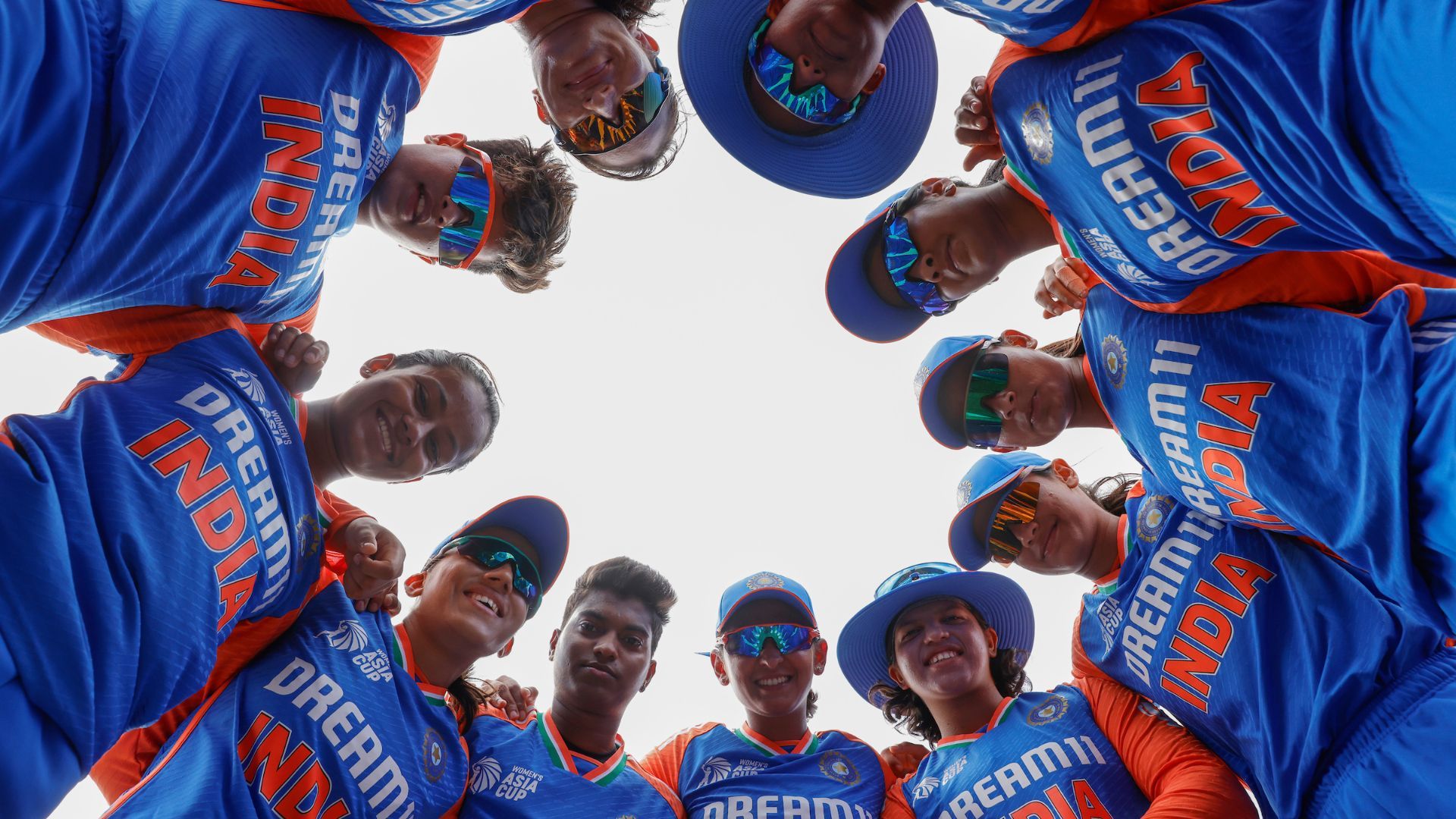 IND vs SL Women's Asia Cup: भारत ने टॉस जीतकर बैटिंग चुनी, श्रीलंका ने किया एक बदलाव, देखिए Playing XIs