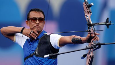 Paris Olympic, Archery : तीरंदजी में तरुणदीप राय का टूटा सपना,पहले राउंड में ग्रेट ब्रिटेन के टॉम हॉल से मिली हार  Paris Olympic में मैच के दौरान तरुणदीप रॉय
