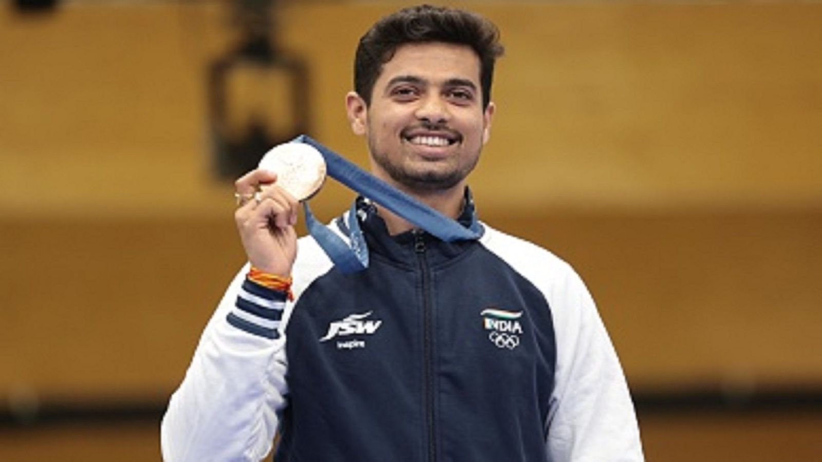 कुसाले को ओलिंपिक मेडल जीतते ही मिली डबल खुशखबरी, 9 साल में पहली बार मिला प्रमोशन, अब बने ऑफिसर कुसाले को ओलिंपिक मेडल जीतते ही मिली डबल खुशखबरी, 9 साल में पहली बार मिला प्रमोशन, अब बने ऑफिसर