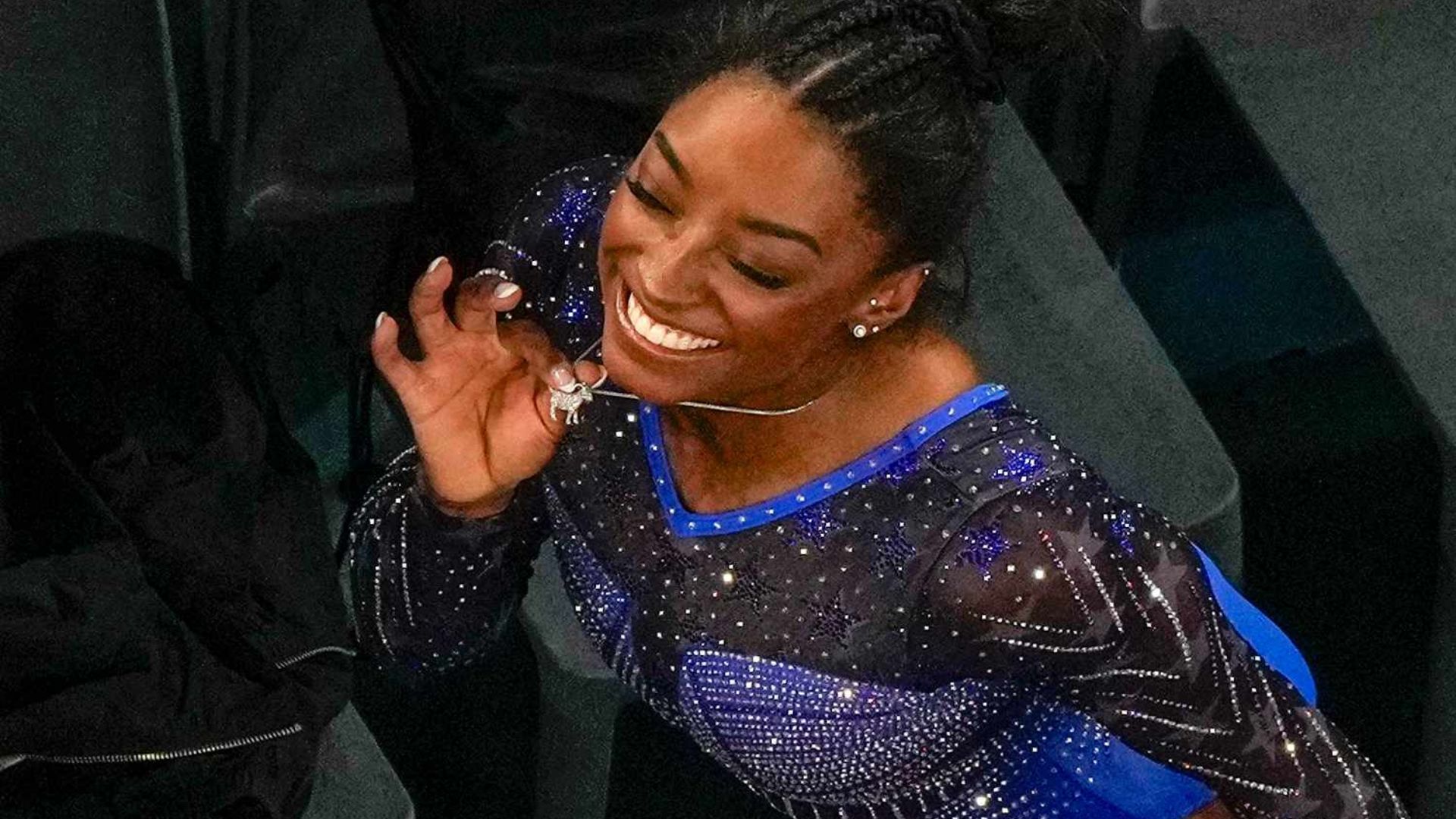 Paris Olympics 2024: सिमोन बाइल्स ने गोल्ड जीतकर खोला 546 हीरों वाले पेंडेंट का राज, अपने आलोचकों को दिया करारा जवाब