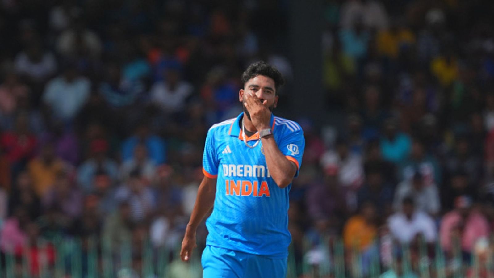 IND vs SL : जसप्रीत बुमराह नहीं बल्कि पिछले दो सालों से वनडे में सिराज का राज, इस मामले में निकले सबसे आगे IND vs SL : जसप्रीत बुमराह नहीं बल्कि पिछले दो सालों से वनडे में सिराज का राज, इस मामले में निकले सबसे आगे