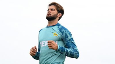 शाहीन अफरीदी को दूसरे टेस्ट से क्यों किया गया ड्रॉप, नए गेंदबाजी कोच जेसन गिलेस्पी ने बता दिया सच, कहा- हम चाहते हैं कि.... ट्रेनिंग के दौरान शाहीन अफरीदी