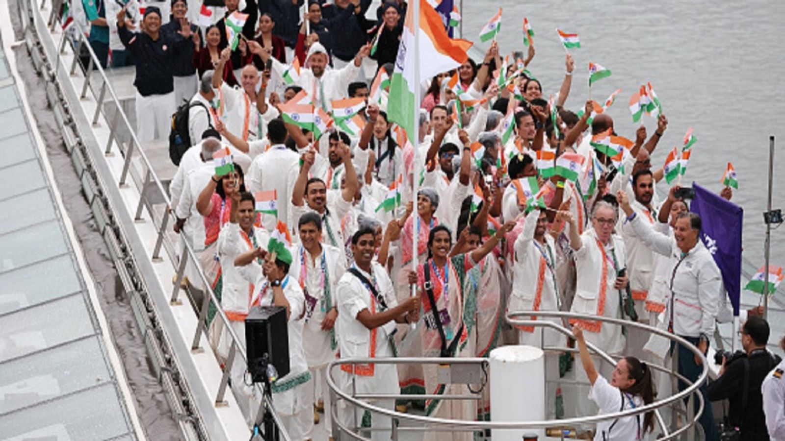 पेरिस ओलिंपिक में गलत हरकत पर जीसी सदस्य निलंबित, फर्जी पत्र से उद्घाटन समारोह में जाने का आरोप पेरिस ओलिंपिक में गलत हरकत पर जीसी सदस्य निलंबित, फर्जी पत्र से उद्घाटन समारोह में जाने का आरोप