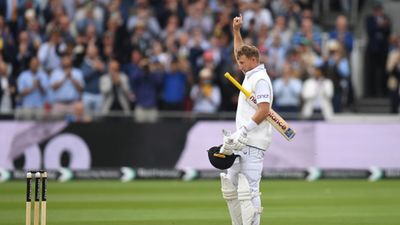 Joe Root : सचिन तेंदुलकर के रिकॉर्ड को तोड़ने के करीब जो रूट, 34वें टेस्ट शतक के बाद कहा - मेरा काम अब... इंग्लैंड में शतक जमाने के बाद जो रूट