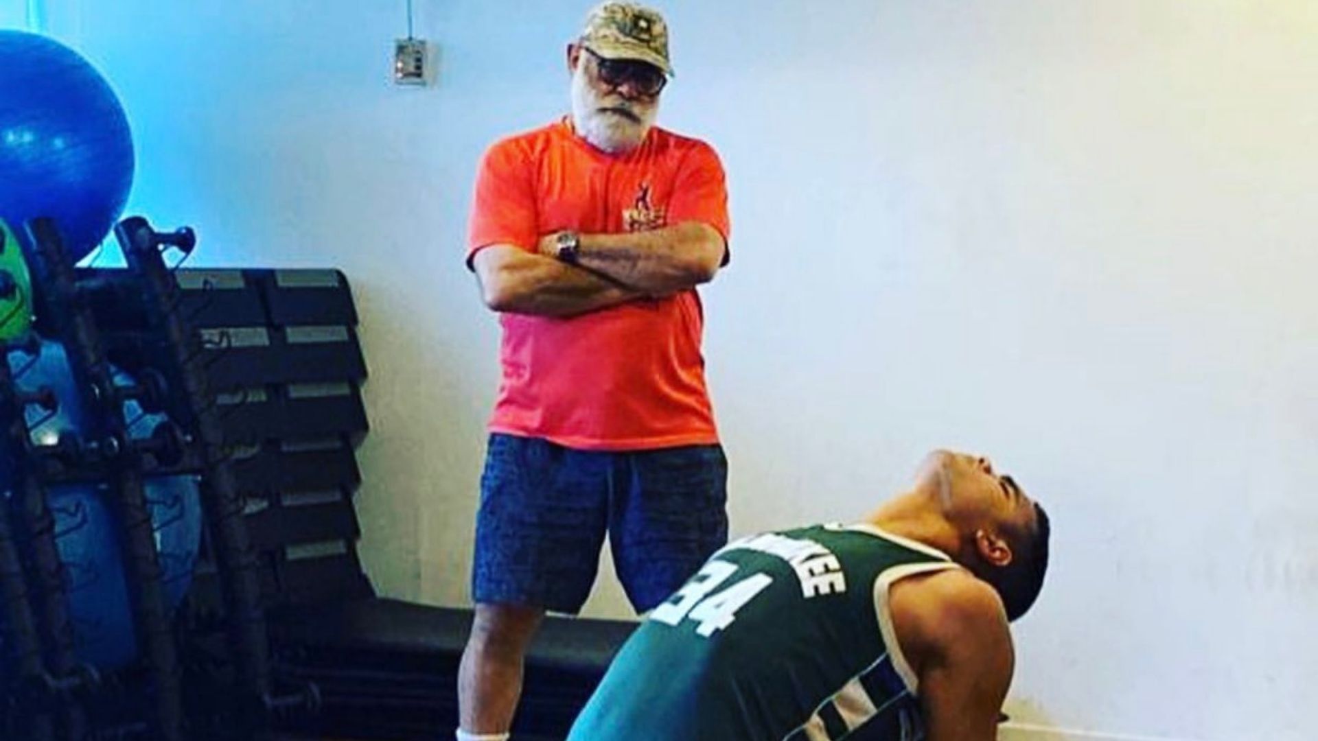 योगराज सिंह ने धोनी और कपिल देव पर बोला हमला तो लोगों को सताने लगी सचिन तेंदुलकर के बेटे की चिंता, कहा- 'उसका करियर मत खराब करो'