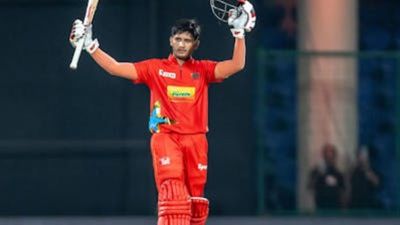 RCB को आईपीएल ट्रॉफी जिताना चाहता है 6 छक्के ठोकने वाला 23 साल का सूरमा, कहा- विराट भैया का... प्रियांश आर्य.