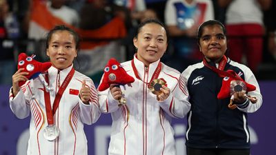Paris Paralympics 2024 :  नित्या श्री ने भारत की एक झोली में डाला एक और मेडल,  करियर में पहली बार इस खिलाड़ी को हराकर किया कमाल ब्रॉन्ज मेडल के साथ पोडियम पर भारत की नित्या