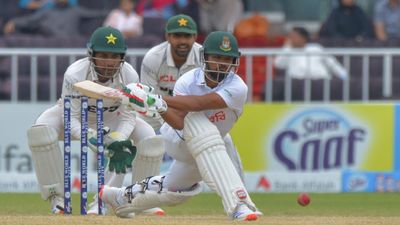 'टीम को तोड़ने के लिए शान मसूद को कप्तान बनाया', पाकिस्तान के दिग्गज का सनसनीखेज बयान, कहा- बाबर आजम ने तो... बांग्लादेश ने पाकिस्तान को दो टेस्ट मैचों की सीरीज में हरा दिया