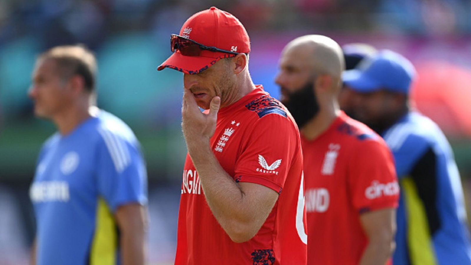 KKR का तूफानी बल्लेबाज बना इंग्लैंड टी20 टीम का कप्तान, ऑस्ट्रेलिया के खिलाफ सीरीज से बाहर हुए जॉस बटलर KKR का तूफानी बल्लेबाज बना इंग्लैंड टी20 टीम का कप्तान, ऑस्ट्रेलिया के खिलाफ सीरीज से बाहर हुए जॉस बटलर