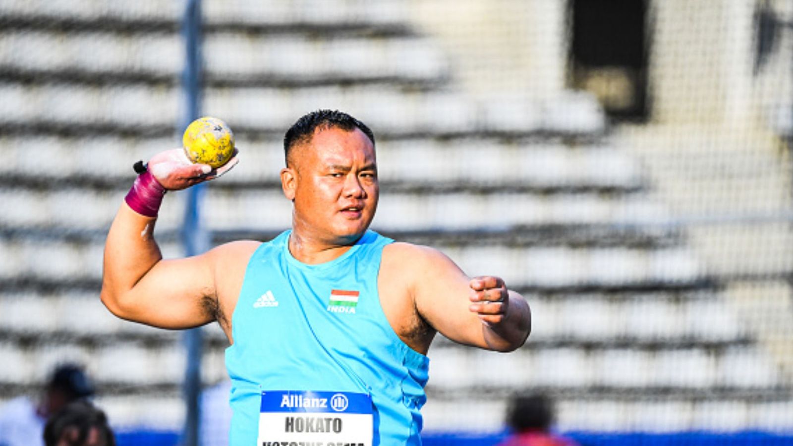 Paris Paralympics 2024 : LOC में पैर खोने वाले हवलदार ने पैरालिंपिक में जीता कांस्य पदक, नागालैंड के किसी एथलीट ने पहली बार किया ऐसा  Paris Paralympics 2024 : LOC में पैर खोने वाले हवलदार ने पैरालिंपिक में जीता कांस्य पदक, नागालैंड के किसी एथलीट ने पहली बार किया ऐसा