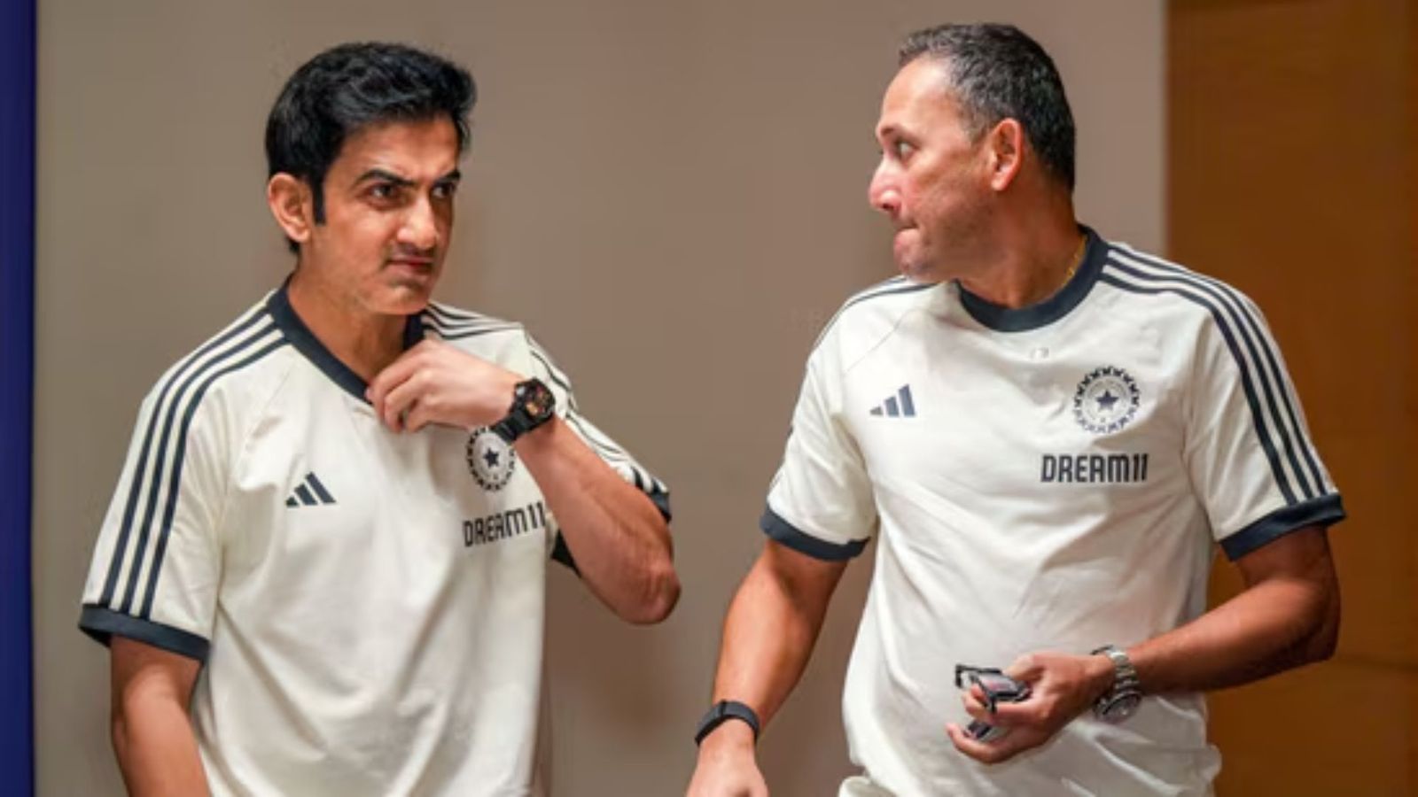 टीम इंडिया में बांग्लादेश सीरीज के लिए शामिल हुआ दिग्गज खिलाड़ी, 2 महीनों से क्रिकेट से था दूर टीम इंडिया में बांग्लादेश सीरीज के लिए शामिल हुआ दिग्गज खिलाड़ी, 2 महीनों से क्रिकेट से था दूर