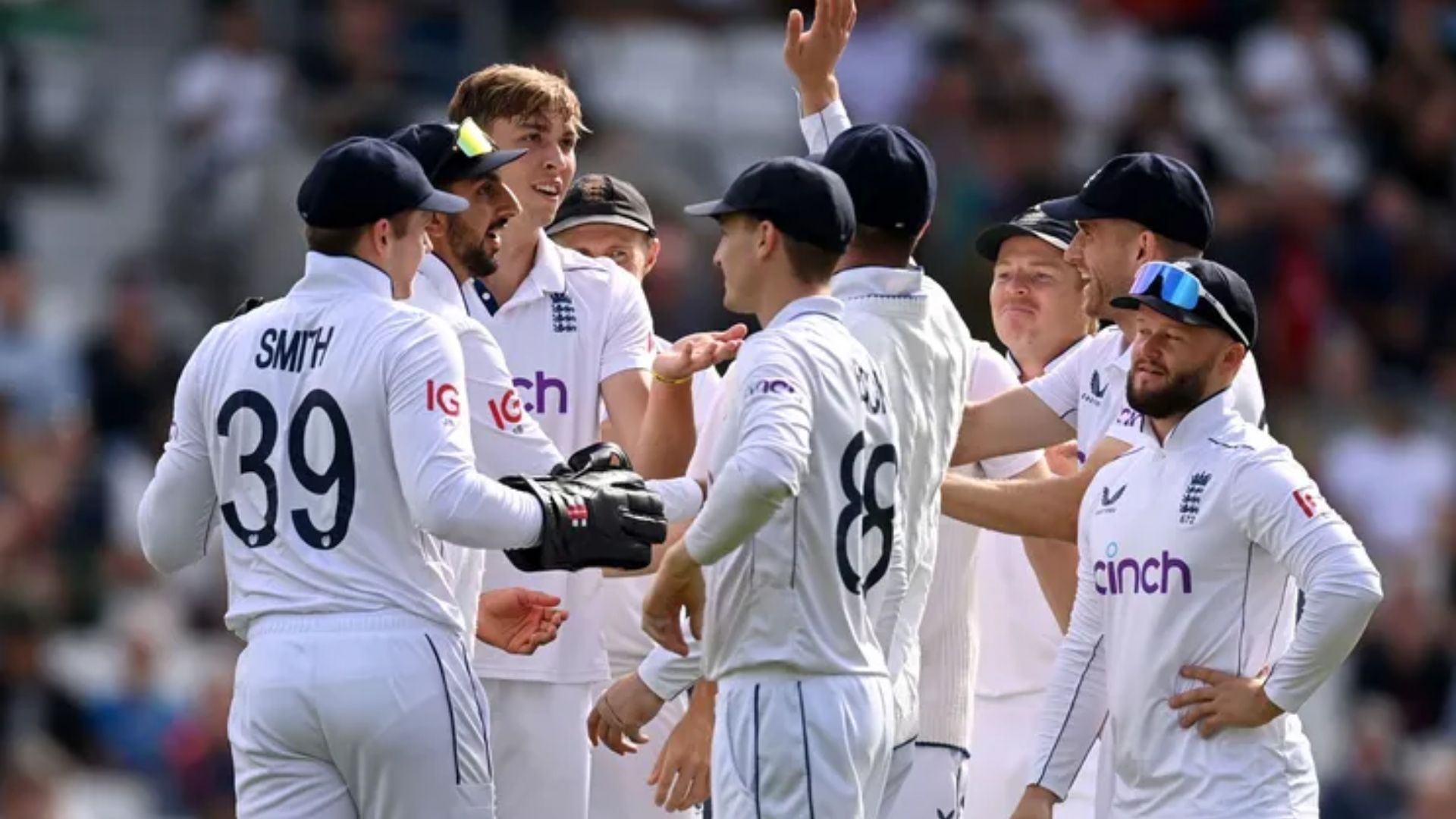England Test Squad: इंग्लैंड ने पाकिस्तान दौरे के लिए 17 खिलाड़ियों की स्क्वॉड चुनी, 4 दिग्गजों की वापसी, दो नए प्लेयर्स को किया शामिल