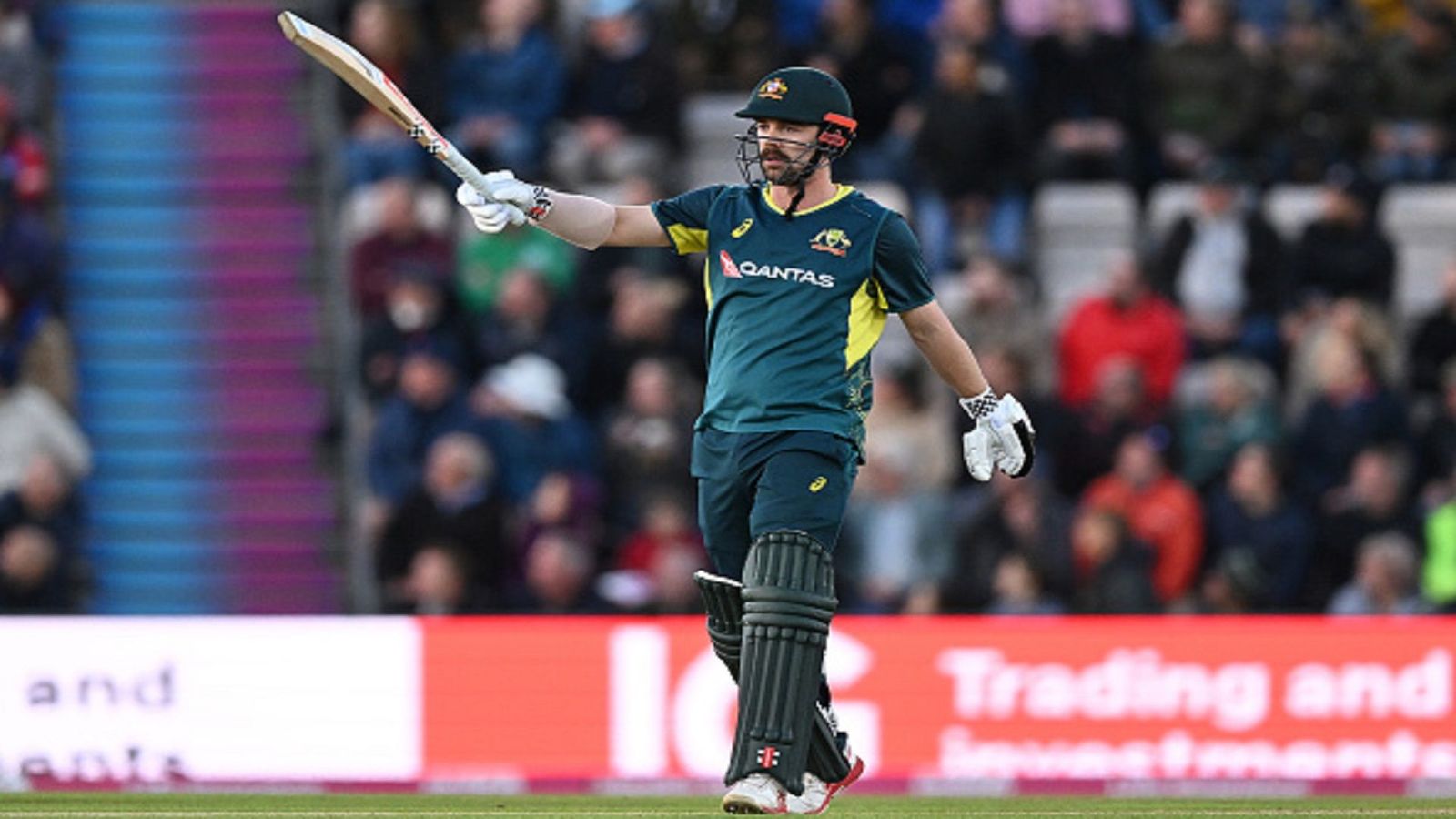 4,4,6,6,6,4..., ट्रेविस हेड ने सैम करन के एक ओवर में ठोके 30 रन, 19 गेंदों में फिफ्टी जड़ ऑस्ट्रेलिया को इंग्लैंड पर दिलाई धमाकेदार जीत 4,4,6,6,6,4..., ट्रेविस हेड ने सैम करन के एक ओवर में ठोके 30 रन, 19 गेंदों में फिफ्टी जड़ ऑस्ट्रेलिया को इंग्लैंड पर दिलाई धमाकेदार जीत