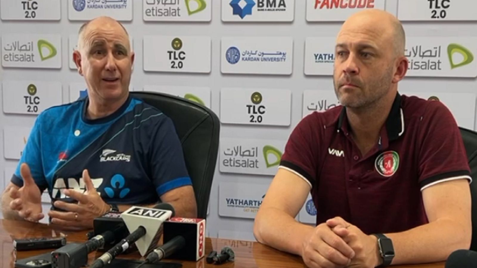 अफगानिस्तान के खिलाफ मैच धुलने के बाद कीवी कोच का टीम इंडिया को लेकर बड़ा बयान, भारत दौरे को लेकर दी चेतावनी अफगानिस्तान के खिलाफ मैच धुलने के बाद कीवी कोच का टीम इंडिया को लेकर बड़ा बयान, भारत दौरे को लेकर दी चेतावनी