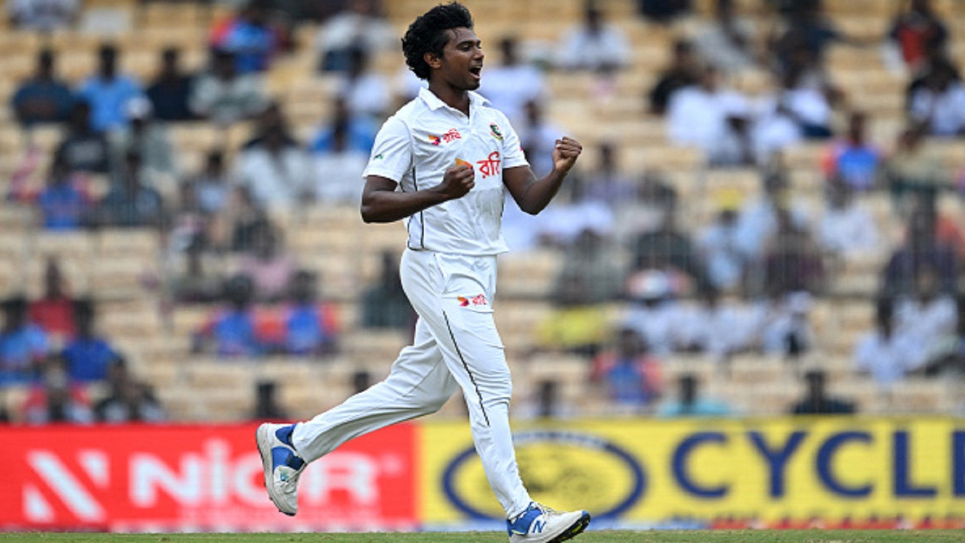 IND vs BAN: कौन है हसन महमूद? जिसने रोहित शर्मा, शुभमन गिल और विराट कोहली को 20 रन अंदर मैदान से बाहर भेज दिया