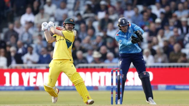 ENG vs AUS: ट्रेविस हेड-मार्नुस लाबुशेन के तूफान में उड़े अंग्रेज, ऑस्ट्रेलिया ने 316 के लक्ष्य का बनाया मजाक, 36 गेंद पहले जीता मैच ट्रेविस हेड ने इंग्लैंड के खिलाफ सैकड़ा उड़ाया.