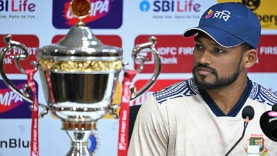 IND vs BAN : चेन्नई टेस्ट में हार के बाद बांग्लादेशी कप्तान शांतो का दिल टूटा, कहा- 2-3 घंटे तो ठीक लेकिन अगर उन्होंने... नजमुल हुसैन शांतो ने गेंदबाजों की तारीफ की