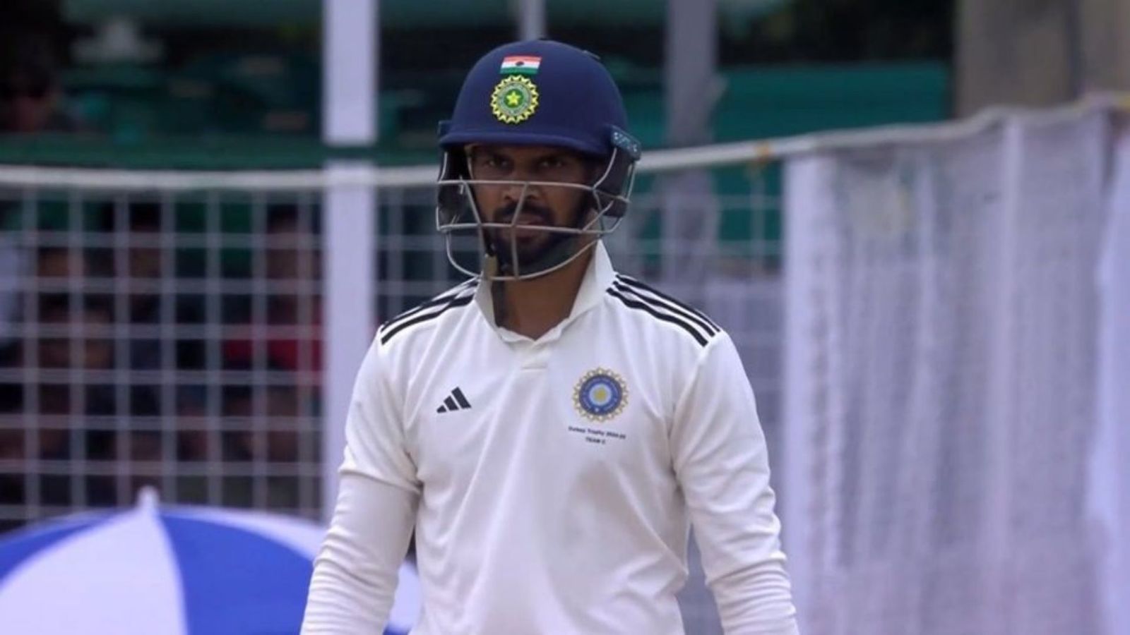 BCCI ने ईरानी कप के लिए रेस्ट ऑफ इंडिया टीम का किया ऐलान, ऋतुराज गायकवाड़ बने कप्तान, दलीप ट्रॉफी में सबसे ज्यादा विकेट लेने वाला गेंदबाज बाहर BCCI ने ईरानी कप के लिए रेस्ट ऑफ इंडिया टीम का किया ऐलान, ऋतुराज गायकवाड़ बने कप्तान, दलीप ट्रॉफी में सबसे ज्यादा विकेट लेने वाला गेंदबाज बाहर