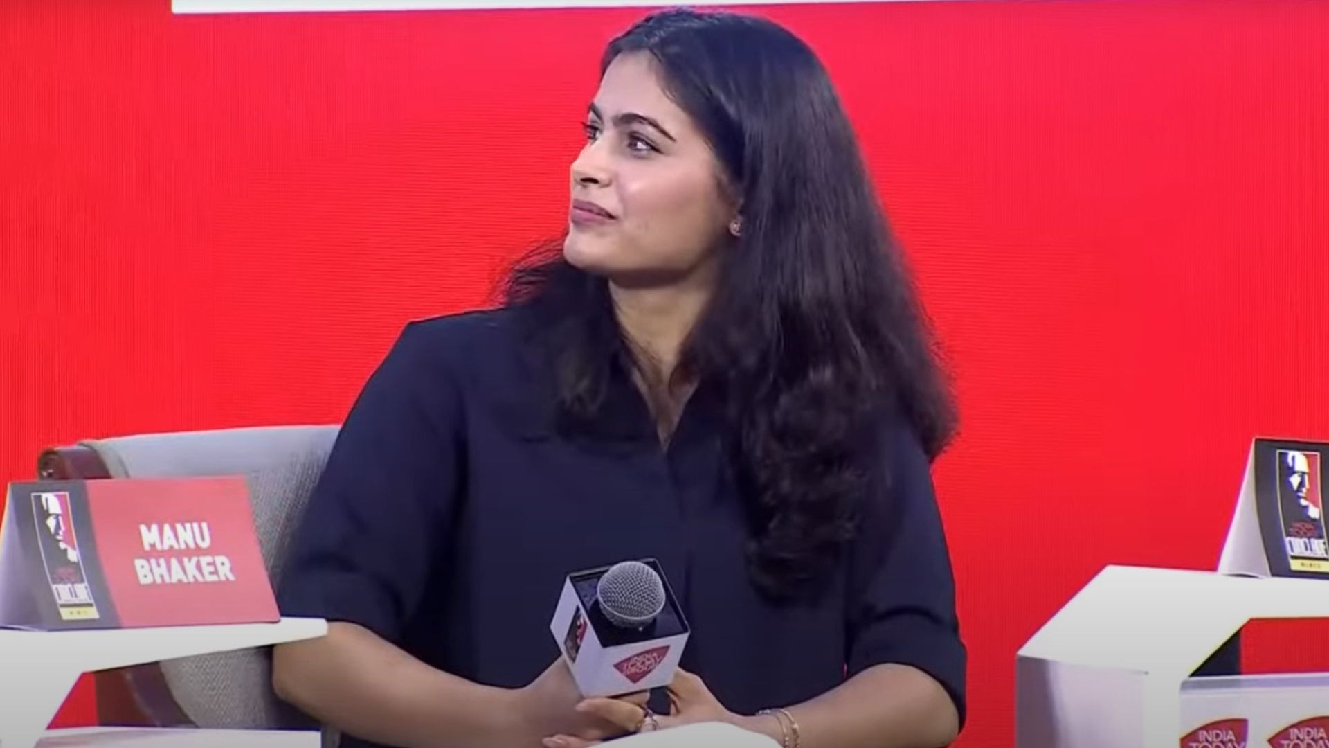 Exclusive |  2024 ओलिंपिक की तैयारी के दौरान पेरिस में हुआ था मनु भाकर का एक्सीडेंट, दो मेडल जीतने के बाद अब किया बड़ा खुलासा