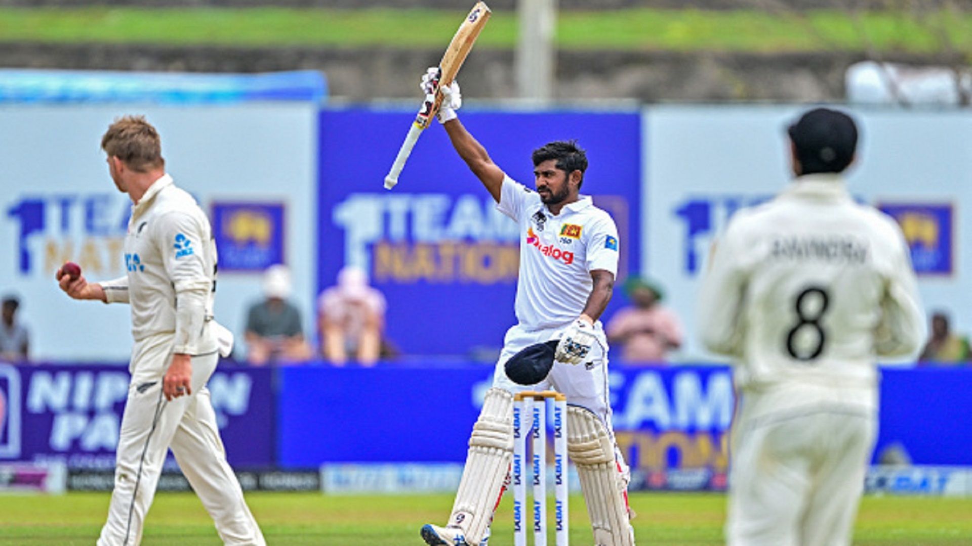 SL vs NZ 2nd Test:कामिंदु -कुसल के शतक के दम पर श्रीलंका ने 602 रन बनाकर घोषित की पारी, स्‍टंप तक न्‍यूजीलैंड ने 22 रन पर गंवाए दो विकेट
