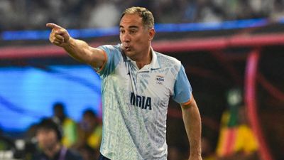 इगोर स्टिमाक और भारतीय फुटबॉल महासंघ के बीच हुआ समझौता, पूर्व कोच को दिए जाएंगे 3.36 करोड़ रुपये SportsTak Hindi